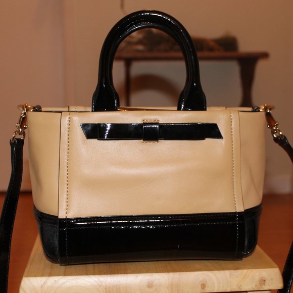 KATE SPADE Leather Tan/Black Bow Purse NWOT - Picture 1 of 9